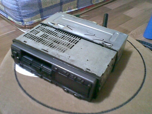 ขายวิทยุเทป ติดรถ ยีห้อ pioneer รุ่น super tuner 3 ราคา 350 บาท