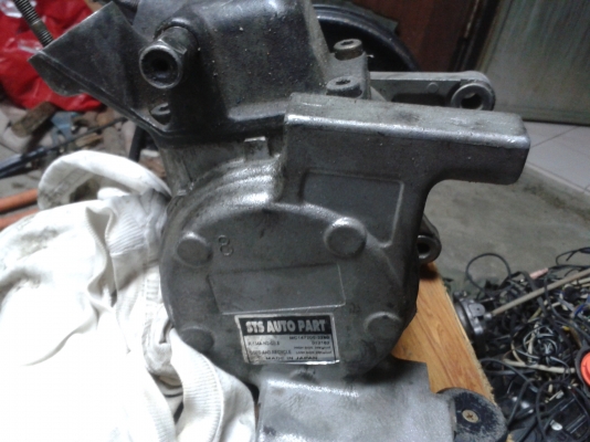 คอมแอร์รถเก๋ง