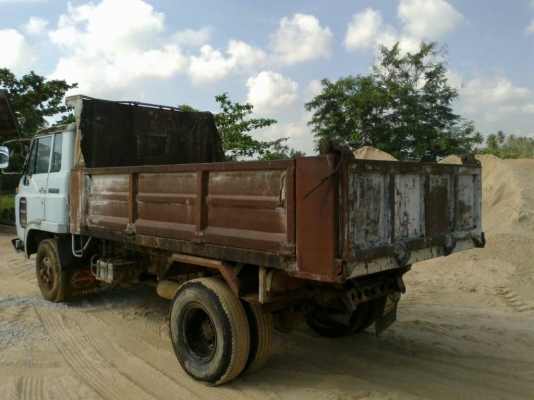 ขายหกล้อดัมพ์ ISUZU SDR320 (JCM) เครื่อง 6BD1 ปี 38 เพาเวอร์ เครื่องดี ซัซซี่สวย กระบะไม่ผุ 620,000