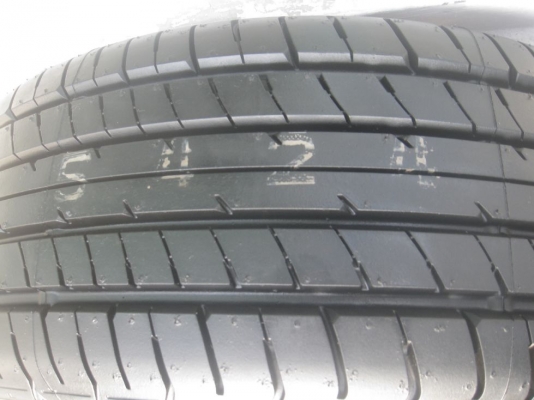 ขายล้อแม็กเดิม mazda2 15"x6" 4รู100 et45+ยาง ปี 13 (081-3747940)