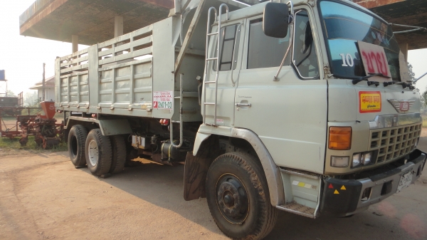 ขายรถพ่วง 18 ล้อ ขายรถพ่วง 18 ล้อ