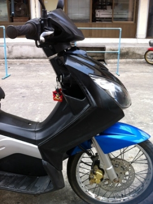 สตาร์ทมือเท้่าNOUVOปี 51เครื่องเดิมๆดีมากรถเดิมๆ