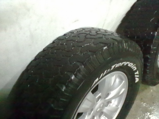 ขายล้อแม็ก Triton Plus พร้อมยาง BF All 265/75 R16