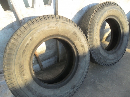 ยาง 10.00-20 สวยๆ 1คู่