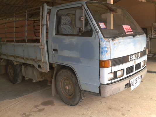 ISUZU NKR ปี38 เครื่อง88แรง ยกหัวได้ เกียร์สั้น รถห้างแท้
