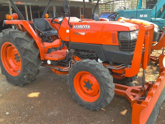 รถไถคูโบต้า45แรงม้า พร้อมใบดันดิน