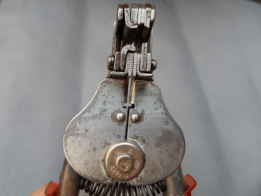 คีมปลอกสายไฟอัตโนมัติ เพชรฝังงานเก่าจีน