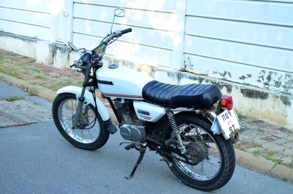 Honda GL100 Tracker ล้อโต ทะเบียนเเท้ ภาษีเต็ม พร้อมโอน Honda GL100 Tracker ล้อโต ทะเบียนเเท้ ภาษีเต็ม พร้อมโอน