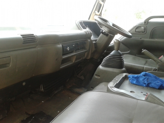 ขาย NPR 120 แรงฝาขาว F หน้า-หลังพร้อมใช้ ขาย NPR 120 แรงฝาขาว F หน้า-หลังพร้อมใช้