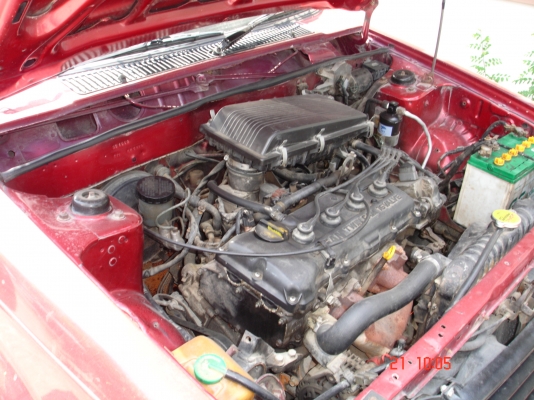 sunny 1300 เปลี่ยนเครื่องหัวฉีด แก้ส lpg ลงเล่มแล้ว