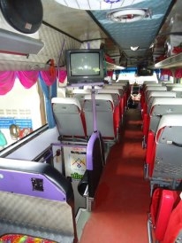 ขายบัส 6 ล้อ เครื่องมิสซู V8 ฝาดำ หรือแลก 2 ชั้น 8 ล้อ ขายบัส 6 ล้อ เครื่องมิสซู V8 ฝาดำ หรือแลก 2 ชั้น 8 ล้อ