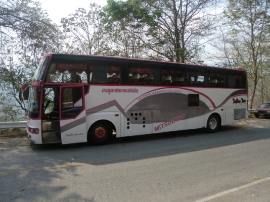 ขายบัส 6 ล้อ เครื่องมิสซู V8 ฝาดำ หรือแลก 2 ชั้น 8 ล้อ