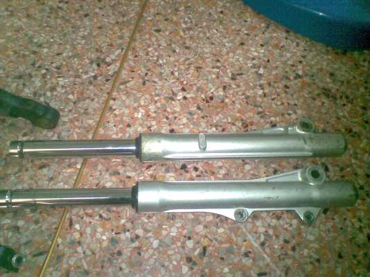 ขายอะไหล่นิดหน่อยครับ sonicกับ wave 110 ตัวเก่า