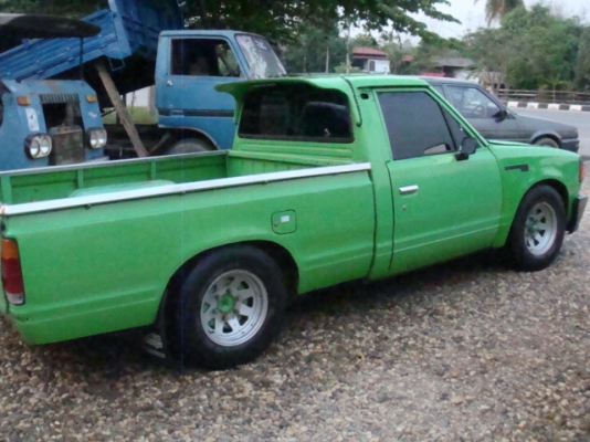 ดัทสัน 720 รุ่น4ขอ สภาพแห้งๆ สีดี ภาษีเต็ม เครื่องใช้ได้ ดัทสัน 720 รุ่น4ขอ สภาพแห้งๆ สีดี ภาษีเต็ม เครื่องใช้ได้