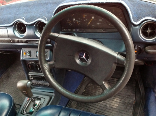 ขายbenz w123 วางjติดแก็สรถสภาพสวยพร้อมใช้ ขายbenz w123 วางjติดแก็สรถสภาพสวยพร้อมใช้