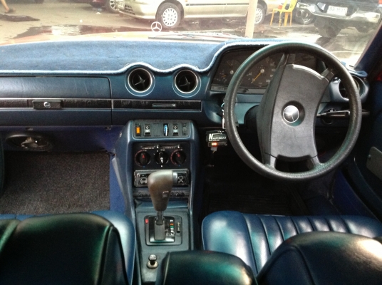 ขายbenz w123 วางjติดแก็สรถสภาพสวยพร้อมใช้ ขายbenz w123 วางjติดแก็สรถสภาพสวยพร้อมใช้