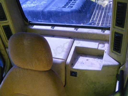 รถแบคโฮ ยี่ห้อ CAT รุ่น 311B