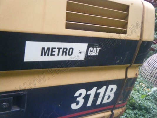 รถแบคโฮ ยี่ห้อ CAT รุ่น 311B