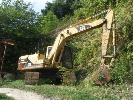 รถแบคโฮ ยี่ห้อ CAT รุ่น 311B