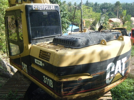 รถแบคโฮ ยี่ห้อ CAT รุ่น 311B