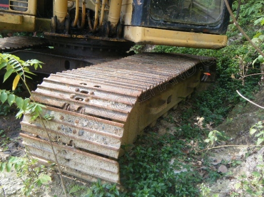 รถแบคโฮ ยี่ห้อ CAT รุ่น 311B