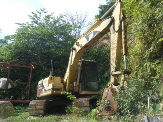 รถแบคโฮ ยี่ห้อ CAT รุ่น 311B