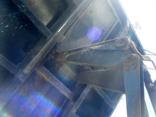 รถบรรทุก 6 ล้อดั๊มพ์ ยี่ห้อ HINO รุ่น FG8J 220 แรงม้า วิ่งได้ 60,101 กิโล รถบรรทุก 6 ล้อดั๊มพ์ ยี่ห้อ HINO รุ่น FG8J 220 แรงม้า วิ่งได้ 60,101 กิโล