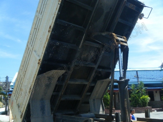 รถบรรทุก 6 ล้อดั๊มพ์ ยี่ห้อ HINO รุ่น FG8J 220 แรงม้า วิ่งได้ 60,101 กิโล รถบรรทุก 6 ล้อดั๊มพ์ ยี่ห้อ HINO รุ่น FG8J 220 แรงม้า วิ่งได้ 60,101 กิโล