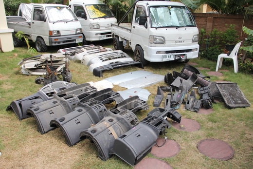 จำหน่าย รถ อะไหล่ ตกแต่ง >>>รถกระป้อ4x4 <<<<< จำหน่าย รถ อะไหล่ ตกแต่ง >>>รถกระป้อ4x4 <<<<<