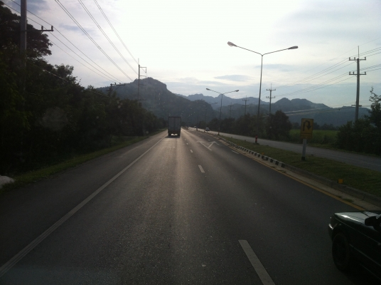 ขายรถ6ลัอตู้แห้ง10บาน