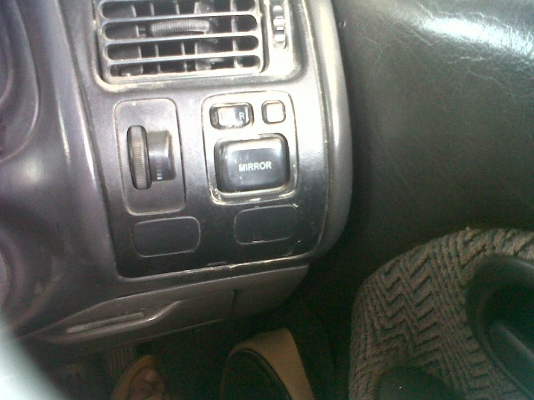 ขายรถAE101พร้อมใช้ ขายตามสภาพ จดปี38 เกียร์ออโต้ กุนแจรีโมท กระจกไฟฟ้า ข้างผับเก็บได้