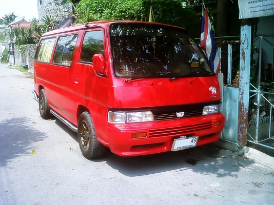 ขายรถตู้ NISSAN URVAN