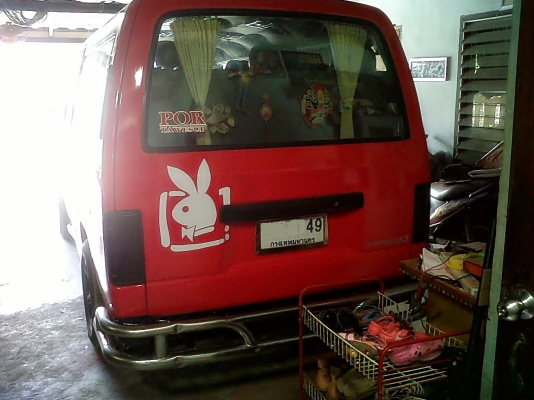 ขายรถตู้ NISSAN URVAN