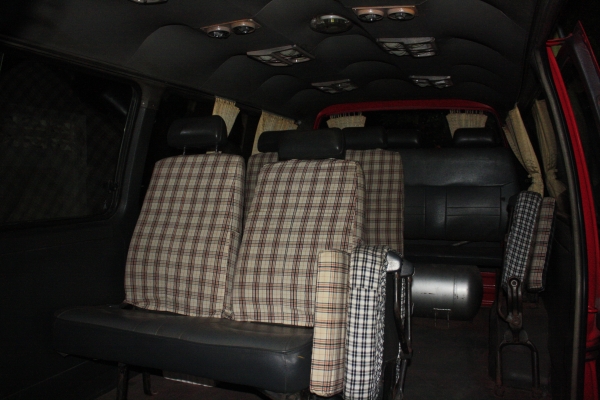 ขายรถตู้ NISSAN URVAN