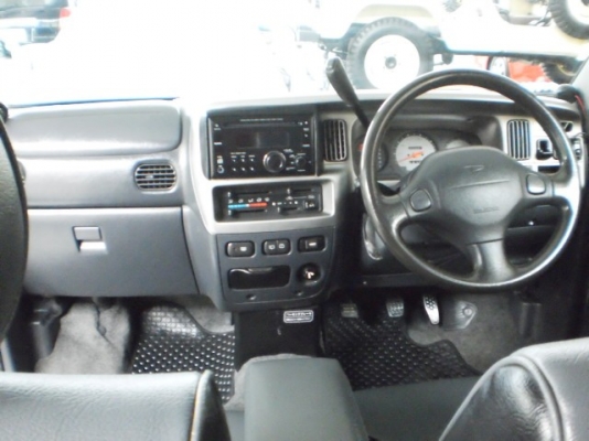 DAIHATSU CUSTOM TURBO 4x4 ตัวTOPสุด สีบอร์นเดิม เกียร์AUTO DAIHATSU CUSTOM TURBO 4x4 ตัวTOPสุด สีบอร์นเดิม เกียร์AUTO