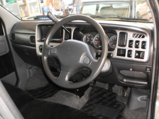 DAIHATSU CUSTOM TURBO 4x4 ตัวTOPสุด สีบอร์นเดิม เกียร์AUTO DAIHATSU CUSTOM TURBO 4x4 ตัวTOPสุด สีบอร์นเดิม เกียร์AUTO