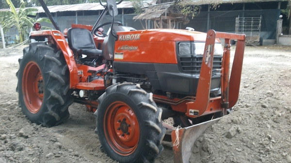 ขาย4508  DI    สวย สีเดิมๆ  พร้อมผาน 6*22 ตราช้าง ครับ