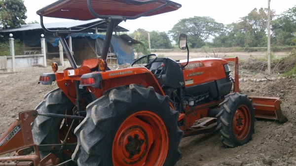 ขาย4508  DI    สวย สีเดิมๆ  พร้อมผาน 6*22 ตราช้าง ครับ