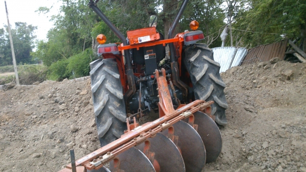 ขาย4508  DI    สวย สีเดิมๆ  พร้อมผาน 6*22 ตราช้าง ครับ