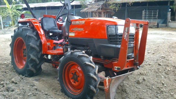 ขาย4508  DI    สวย สีเดิมๆ  พร้อมผาน 6*22 ตราช้าง ครับ