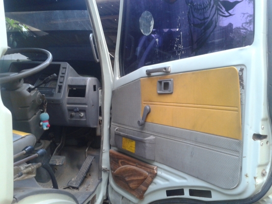 ขาย 6 ล้อดั้ม HINO KM777 เครื่อง117 แรง WO4D รถห้างแท้ รถสวย จัด สวยมากๆ พร้อมใช้งานสุดๆ......