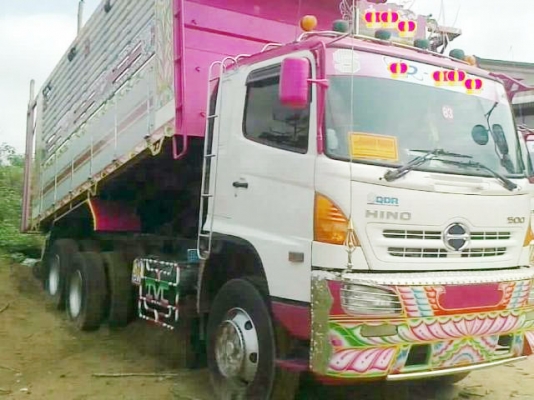 ขายดาว   สุดสวย    รีบจองด่วนรถสวยบาดใจ