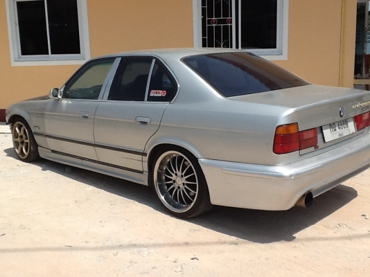 ขาย BMW 525i เครื่อง 1j Turbo ปี 89