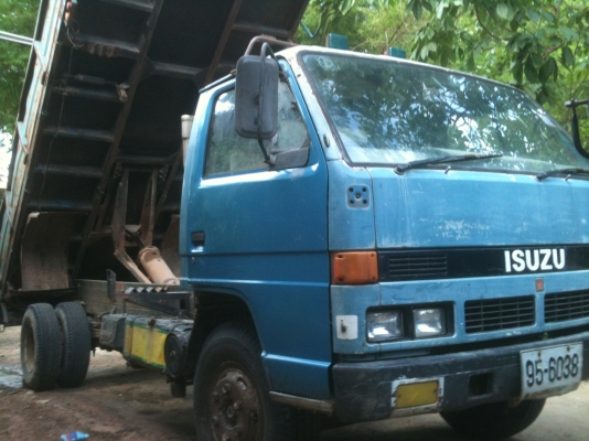 ISUZU NPR DUMP 4BG 125 ISUZU NPR DUMP 4BG 125