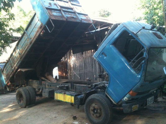 ISUZU NPR DUMP 4BG 125 ISUZU NPR DUMP 4BG 125