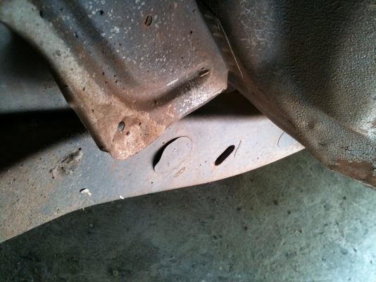 ISUZU  หัวเดียว