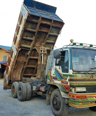 ขายถูกๆ((465,000บ)) สิบล้อ ฮีโน่ KT 925 EH700 สโลส 2เพา แอร์ พ.เวอร์ ทิฟิฟี้ สภาพดีพร้อมใช้งาน วางหัวไฮเท็ค แจ้งลง-เล่ม-แล้ว ทะเบียนพร้อมโอน