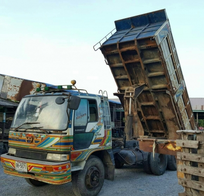 ขายถูกๆ((465,000บ)) สิบล้อ ฮีโน่ KT 925 EH700 สโลส 2เพา แอร์ พ.เวอร์ ทิฟิฟี้ สภาพดีพร้อมใช้งาน วางหัวไฮเท็ค แจ้งลง-เล่ม-แล้ว ทะเบียนพร้อมโอน