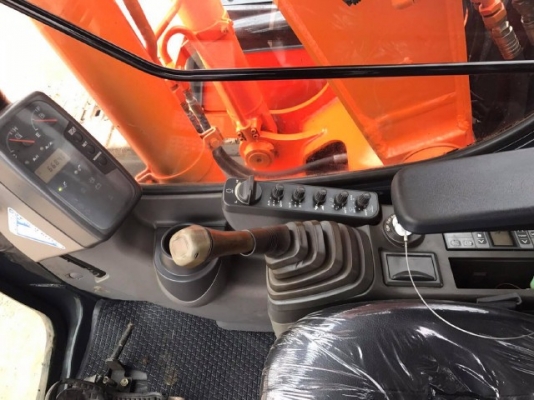 ขายรถแบคโฮ HITACHI ZX120 พร้อมหัวคีบไม้ คอนโทรลสั้น รถนอกนำเข้าจากญี่ปุ่น สภาพสวยพร้อมใช้ ขายรถแบคโฮ HITACHI ZX120 พร้อมหัวคีบไม้ คอนโทรลสั้น รถนอกนำเข้าจากญี่ปุ่น สภาพสวยพร้อมใช้