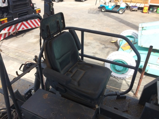 รถปูยาง Vogele รุ่น Super 2100 ปี 2003 ปูได้ 9 เมตรสูงสุด นำเข้าจากญี่ปุ่น สภาพสวยมากครับ